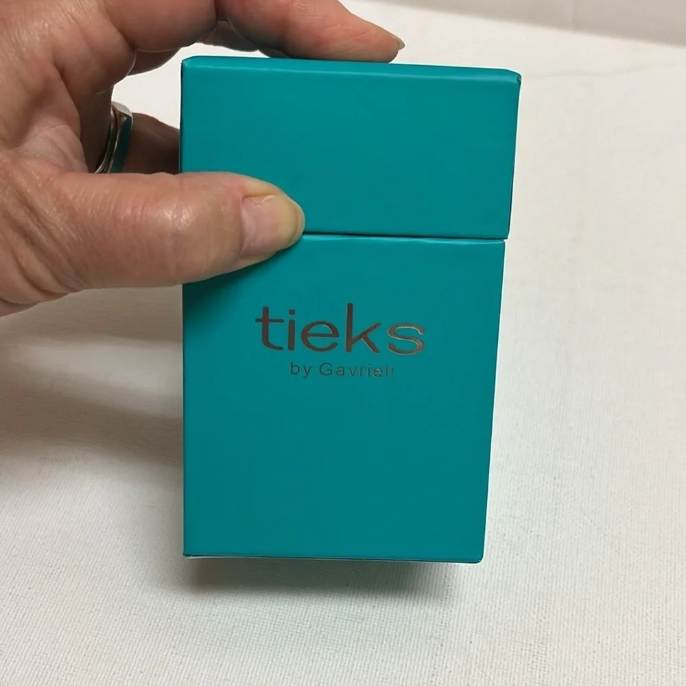 NWT Tieks leather  CC holder